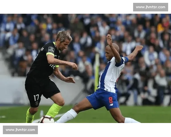 本菲卡主帅盛赞切尔西实力：红牌阴影下 10 人苦战顶级强队