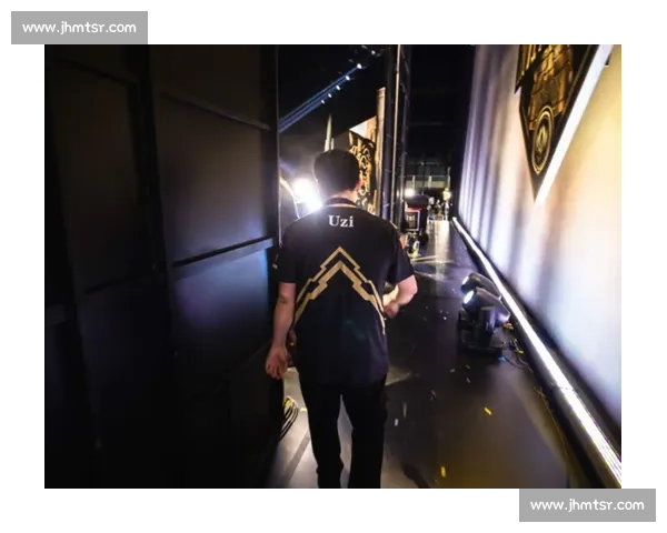 人心惶惶连环教练变动，电竞圈谁不心慌